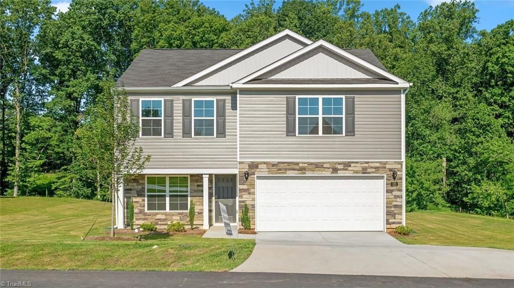 Photo of 417 Owens Ridge Way, Lexington, NC 27292 (MLS # 1213904)