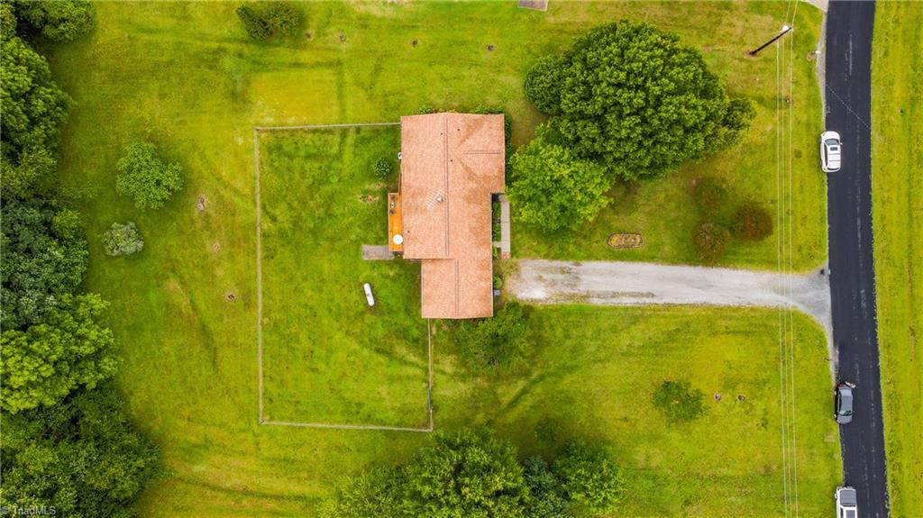 3740 Worrell Drive, Tobaccoville, North Carolina image 5