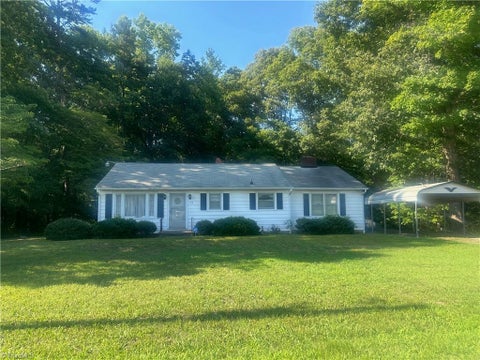 Homes For Sale - 159 Richard Drive<br/> Winston-Salem, NC 27107