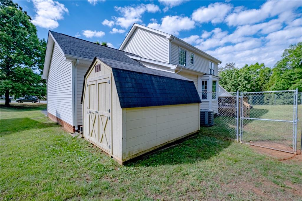 403 Ashton Circle, Eden, North Carolina image 32