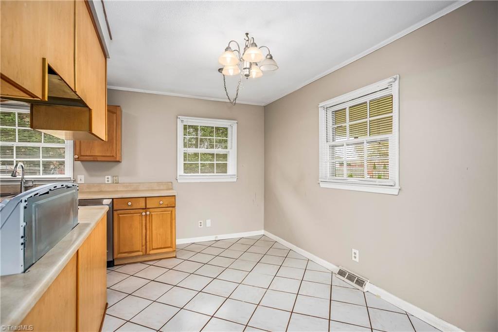 915 Mayford Drive, Kernersville, North Carolina image 7