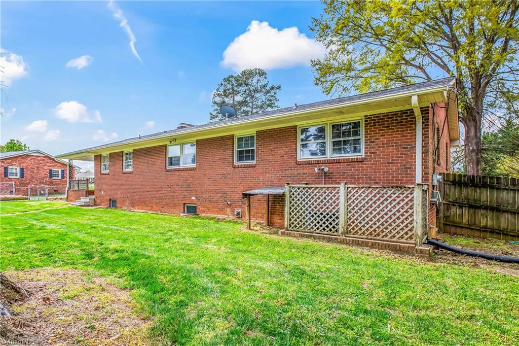 915 Mayford Drive, Kernersville, North Carolina image 28