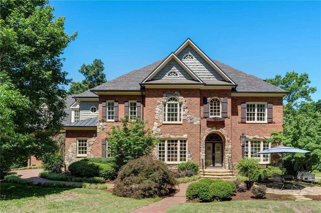 Photo of 4501 Kendale Road, High Point, NC 27265 (MLS # 1224553)