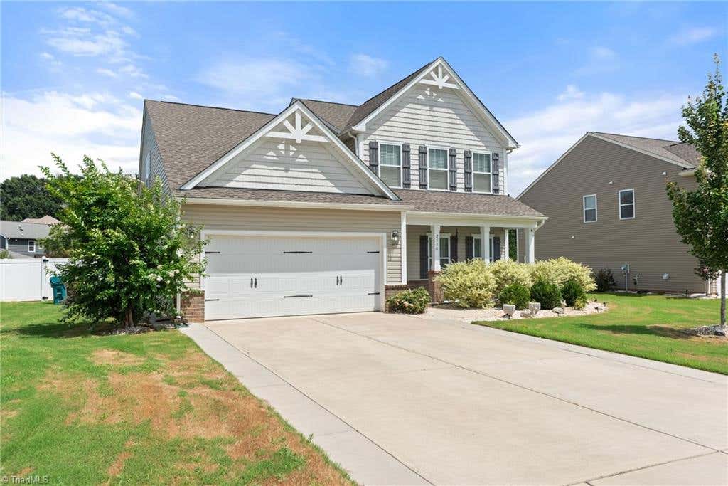 Photo of 2530 William joseph Lane, High Point, NC 27265 (MLS # 1230311)