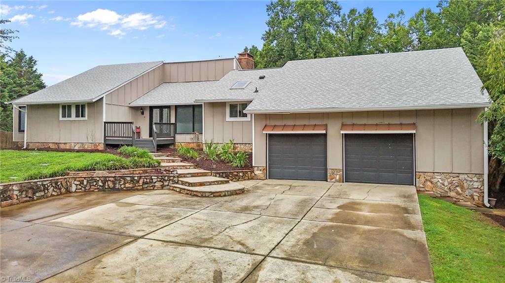 5129 N Church Street