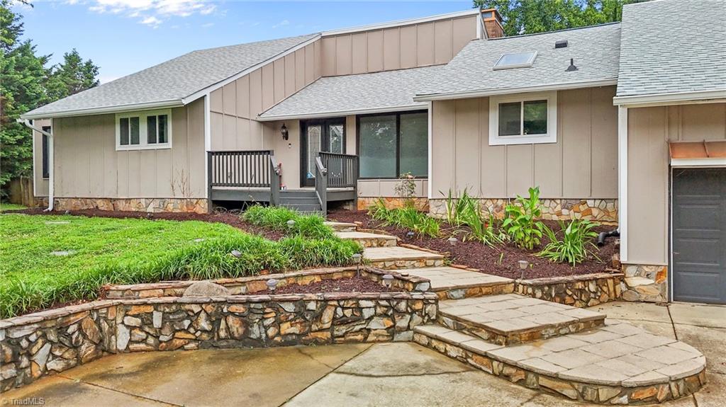 5129 N Church Street