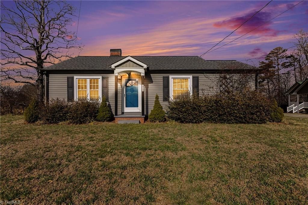 Photo of 4713 Kernersville Road, Kernersville, NC 27284 (MLS # 1206805)