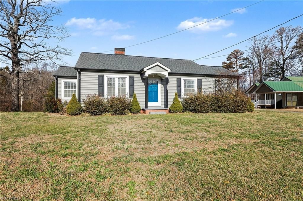 Photo of 4713 Kernersville Road, Kernersville, NC 27284 (MLS # 1206805)