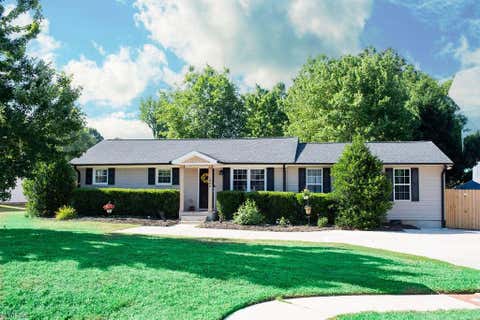 Homes For Sale - 1066 Third Street<br/> Alamance County, Mebane, NC 27302