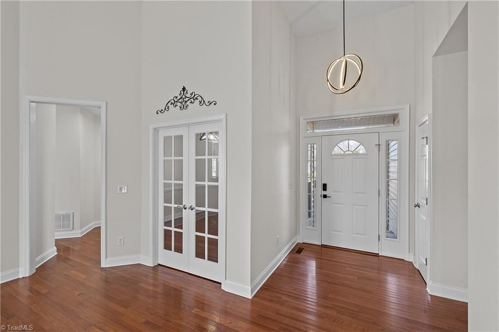 Photo of 3326 Brookstone Drive, Burlington, NC 27215 (MLS # 1203808)