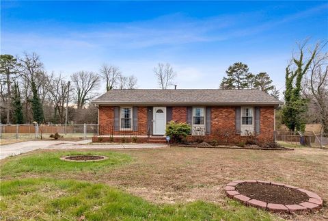 Photo for 4030 Menfreya Court