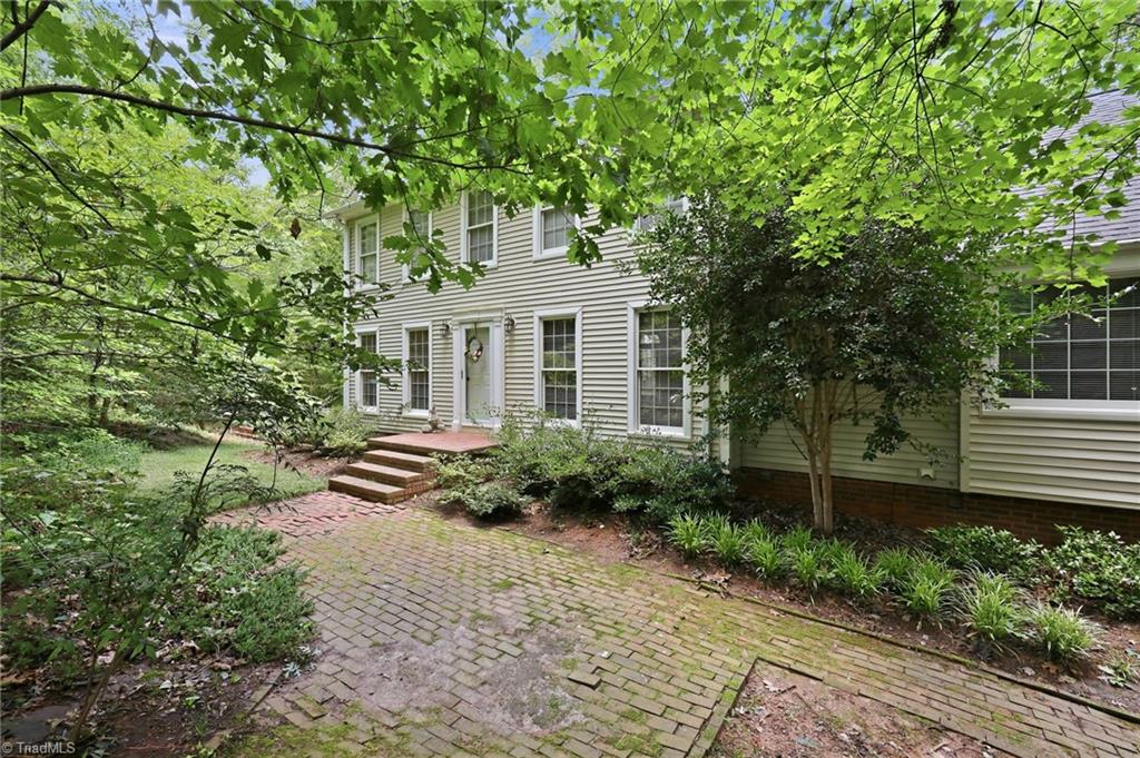 Photo of 764 Indian Valley Drive, Burlington, NC 27217 (MLS # 1230552)