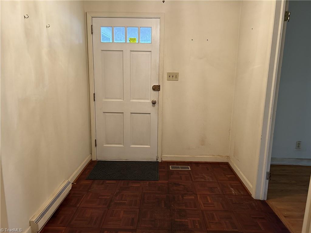 Greensboro, North Carolina 27410, United States, 3 Bedrooms Bedrooms, ,2 BathroomsBathrooms,Residential,Pending,145932