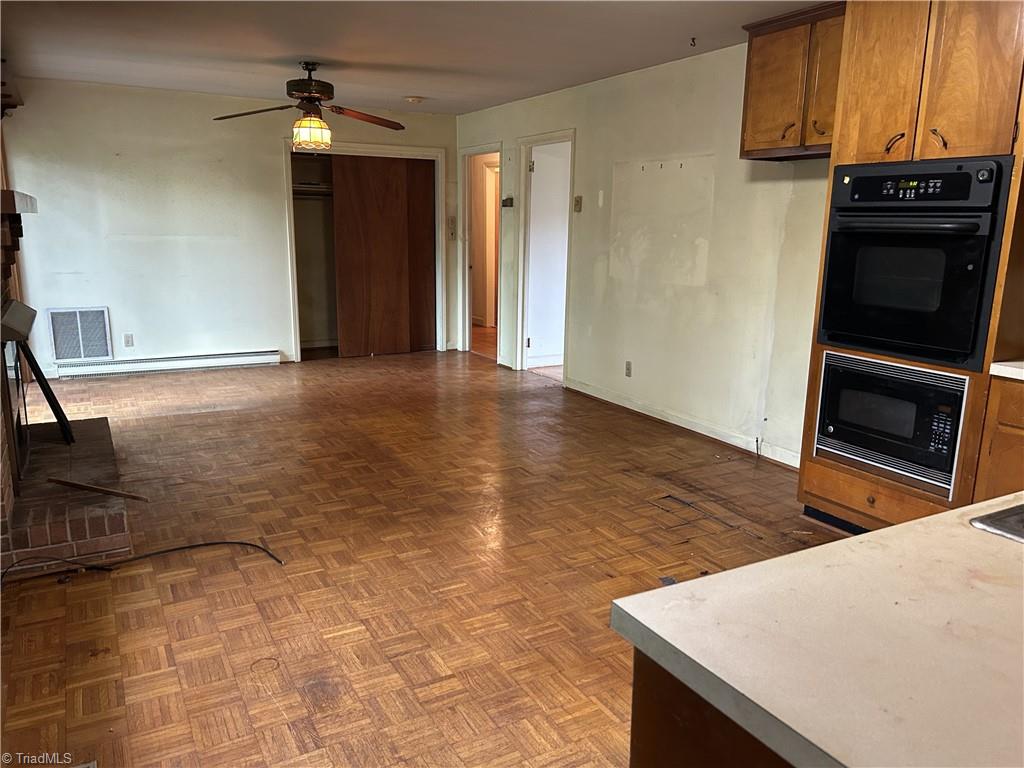 Greensboro, North Carolina 27410, United States, 3 Bedrooms Bedrooms, ,2 BathroomsBathrooms,Residential,Pending,145932