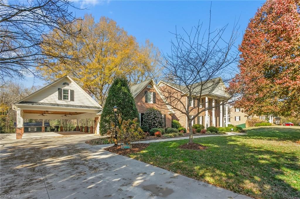 Photo of 2915 Truitt Drive, Burlington, NC 27215 (MLS # 1202895)