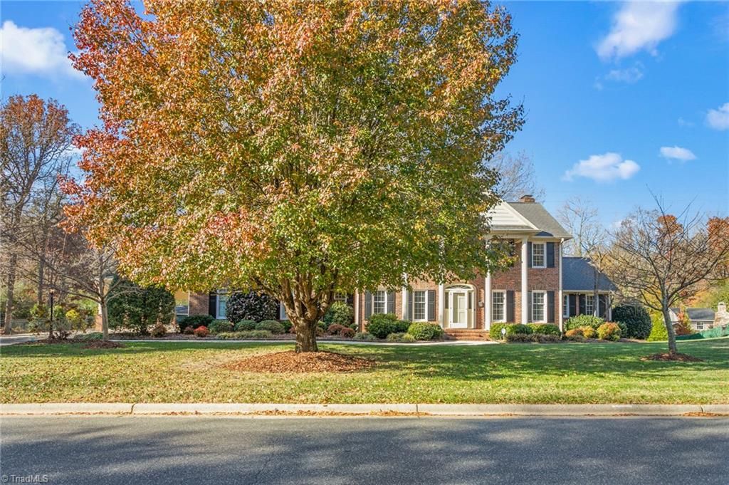 Photo of 2915 Truitt Drive, Burlington, NC 27215 (MLS # 1202895)