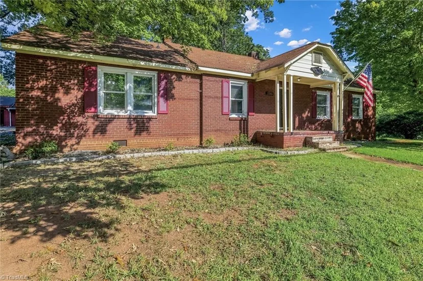 2206 Rural Hall-germanton Road, photo 1 of 37