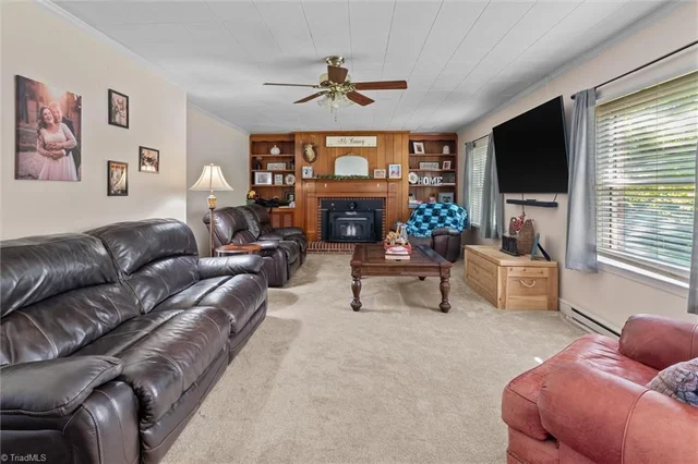 2206 Rural Hall-germanton Road, photo 5 of 37