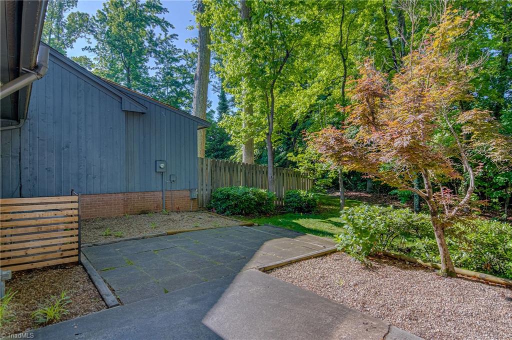 4600 Lake Jeanette Road, Greensboro, North Carolina image 27