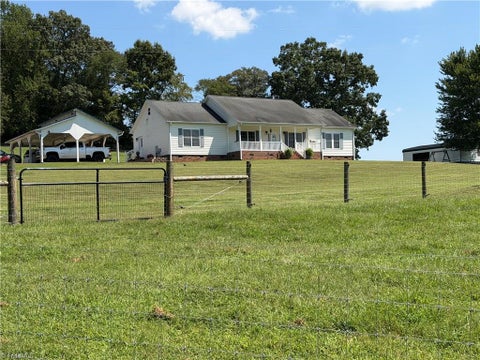 Homes For Sale - 9853 Statesville Road<br/> Wilkes County, North Wilkesboro, NC 28659