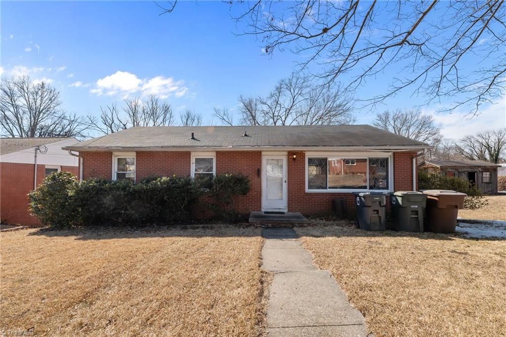 Photo of 3217 London Road, Greensboro, NC 27405 (MLS # 1208782)