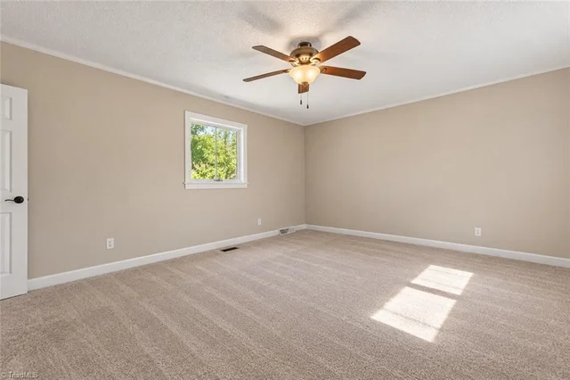 5908 Firewood Trail, photo 5 of 32