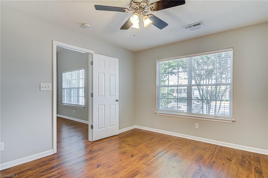 Photo 11 of 24 of 1931 Ray Alexander Drive townhome