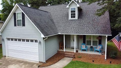 Apartment For Sale - 73 Harris Farm Court<br/> Davidson County, Thomasville, NC 27360