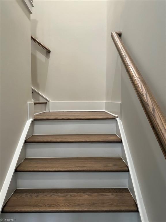 Photo 6 of 15 of 104 N Bridge Street townhome