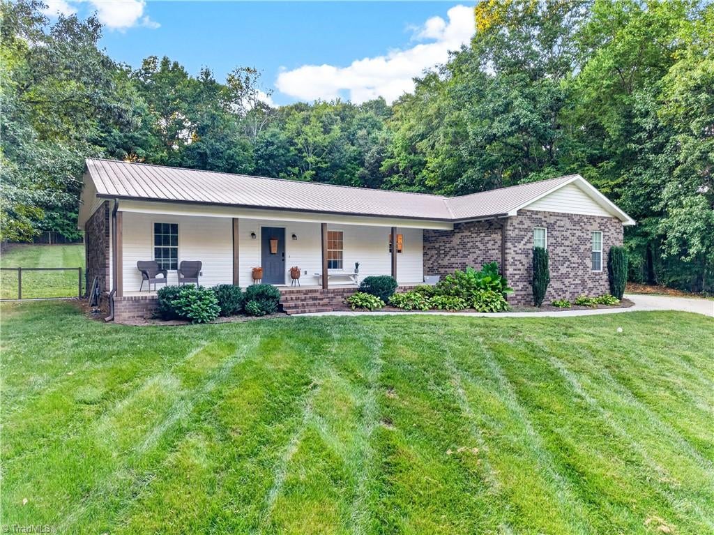 860 Black Lake Road