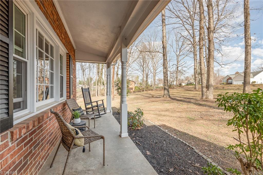 8788 Circle Drive, Rural Hall, North Carolina image 6