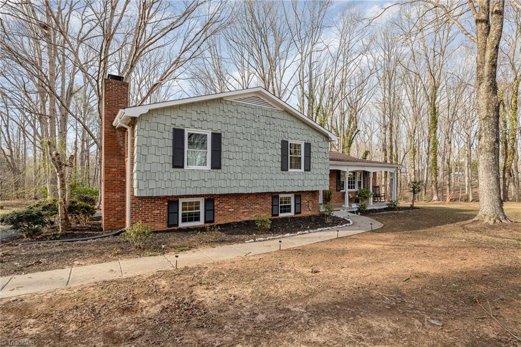 8788 Circle Drive, Rural Hall, North Carolina image 3