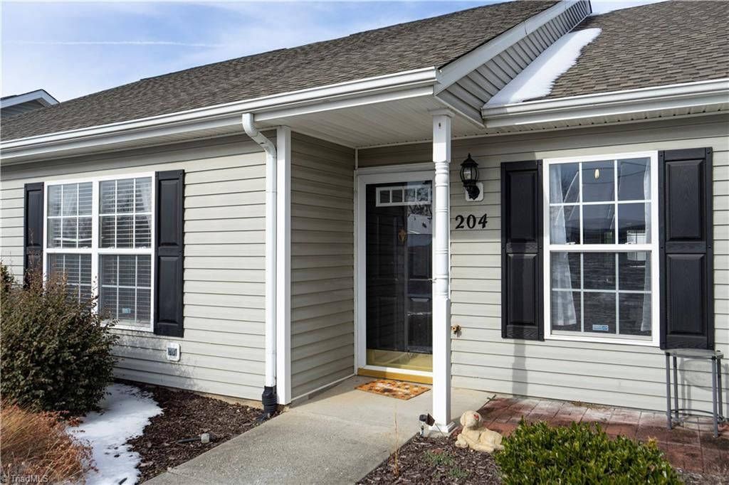 Photo of 204 Caswell Kern Road, Kernersville, NC 27284 (MLS # 1207965)