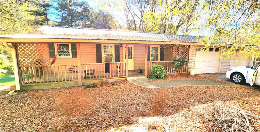 367 Pine Ridge Road, Mocksville, North Carolina image 2