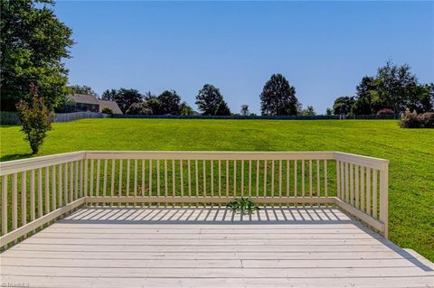 A home in Kernersville