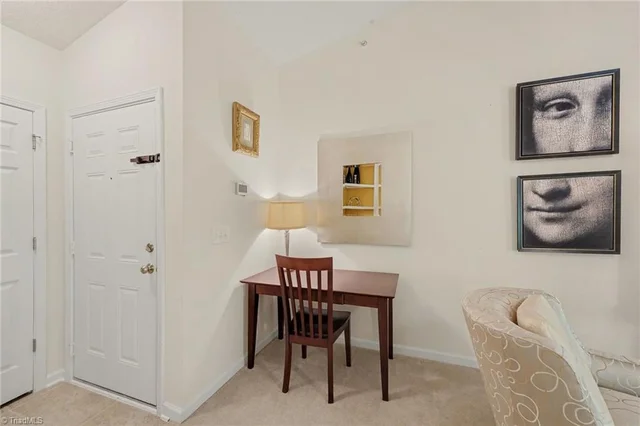4305 Timberbrooke Drive Unit 3C, photo 5 of 27