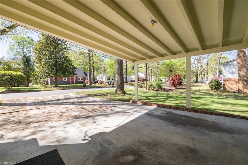 3106 Winchester Drive, Greensboro, North Carolina image 34