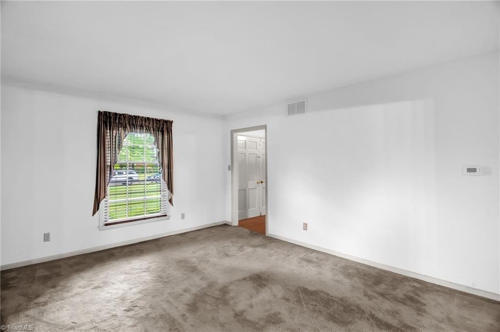 3106 Winchester Drive, Greensboro, North Carolina image 10