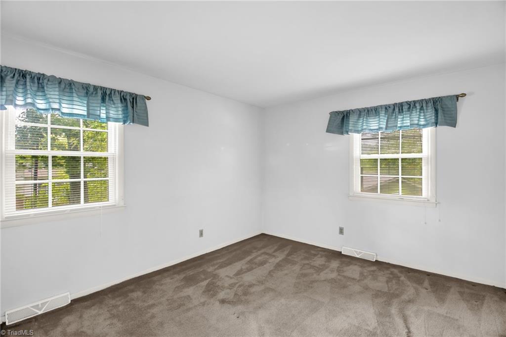 3106 Winchester Drive, Greensboro, North Carolina image 31