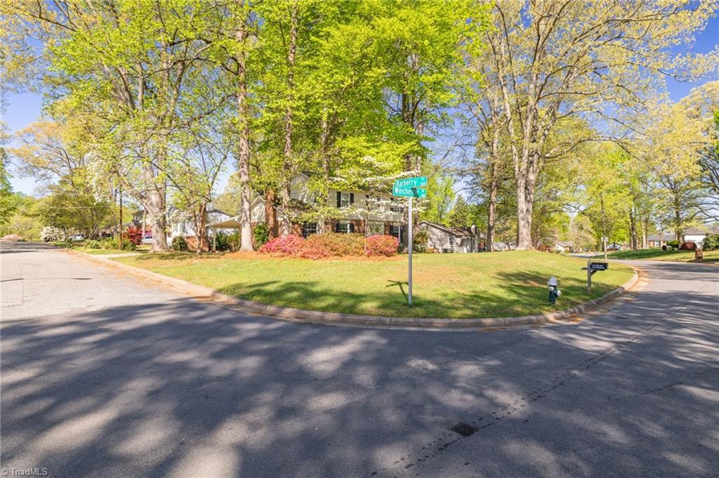 3106 Winchester Drive, Greensboro, North Carolina image 6