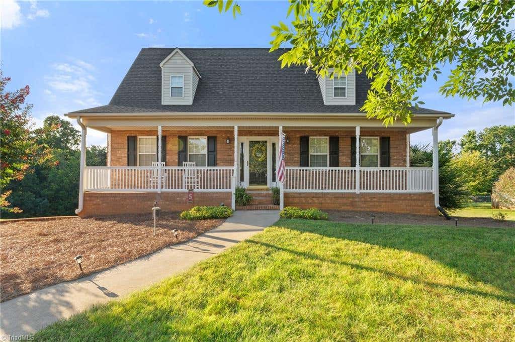 Photo of 218 Transou Drive, Lexington, NC 27295 (MLS # 1230629)