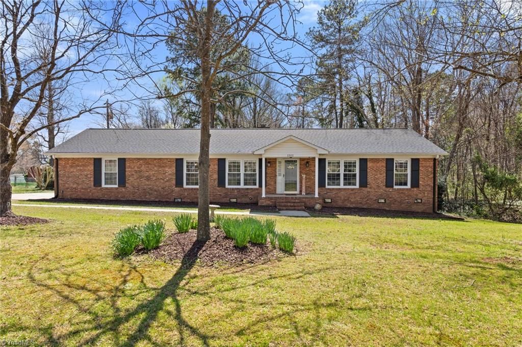 Photo of 2302 Beaverbrook Drive, Greensboro, NC 27406 (MLS # 1213131)