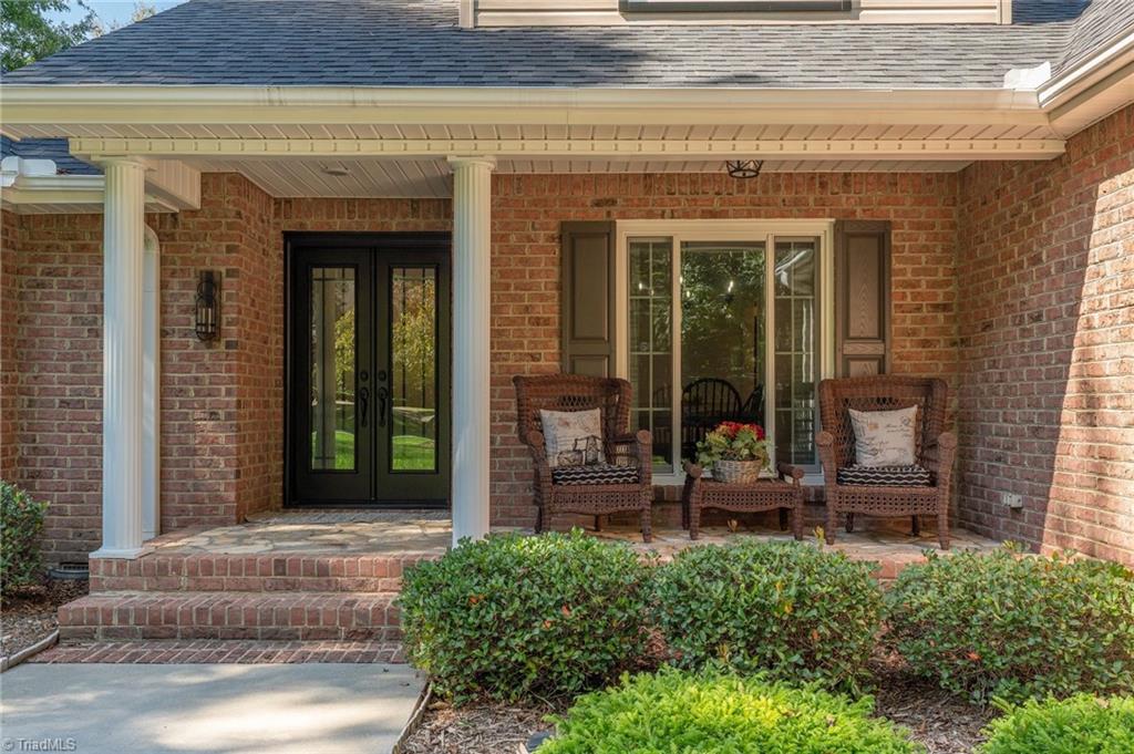6404 Fox Trace