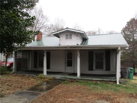 304 Welch Drive High Point NC 27265