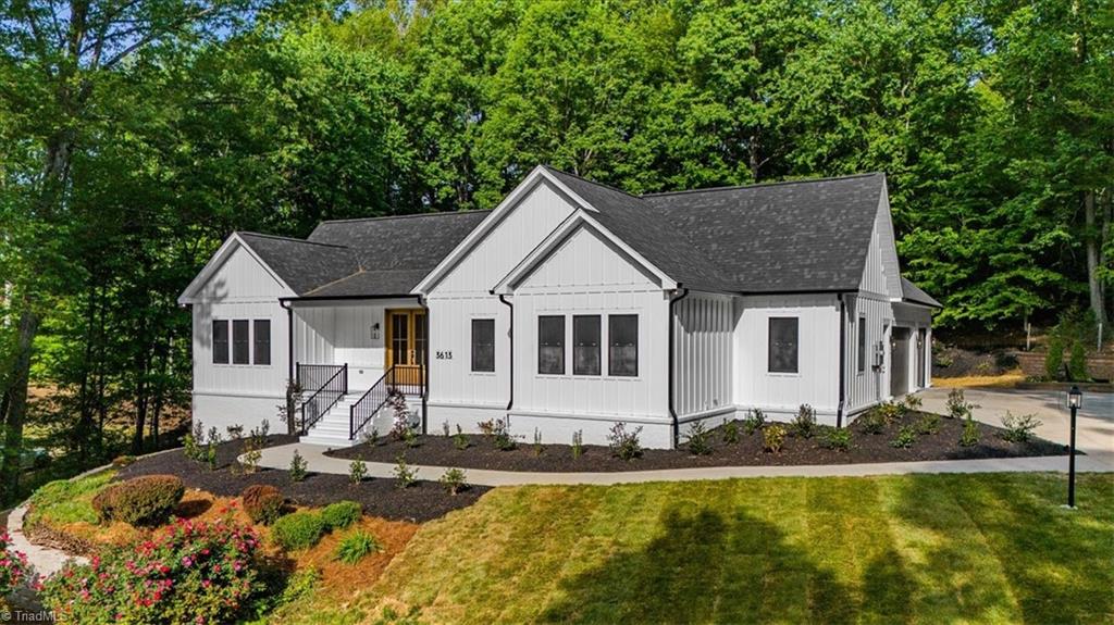 Photo of 3613 Summit Lakes Drive, Browns Summit, NC 27214 (MLS # 1236181)