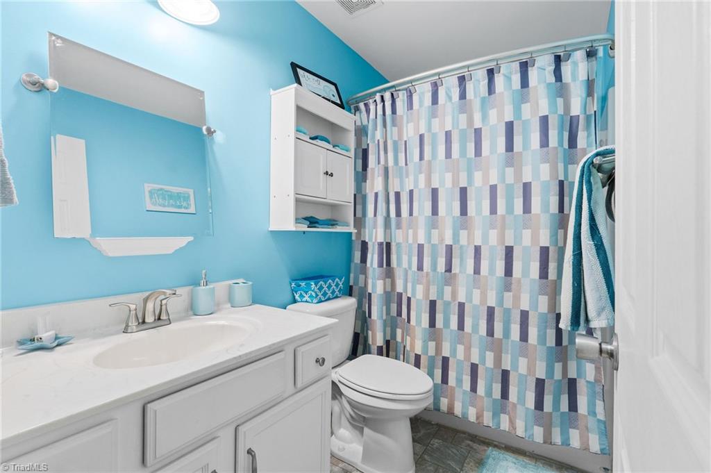 577 Fairgrove Road, Thomasville, North Carolina image 17