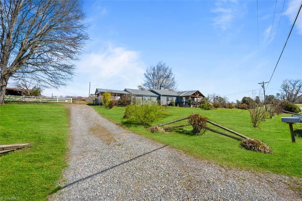 Photo of 1729 Richmond Hill Church Road, Boonville, NC 27011 (MLS # 1212959)