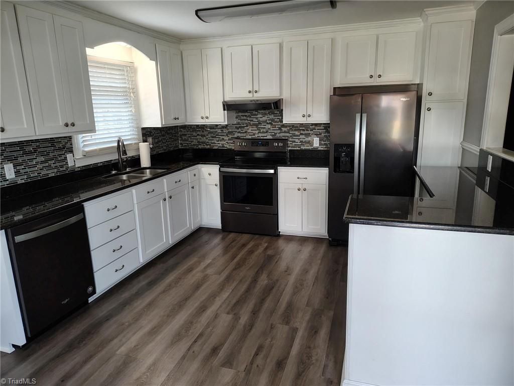 Photo of 127 Miller Street, Mount Airy, NC 27030 (MLS # 1212141)