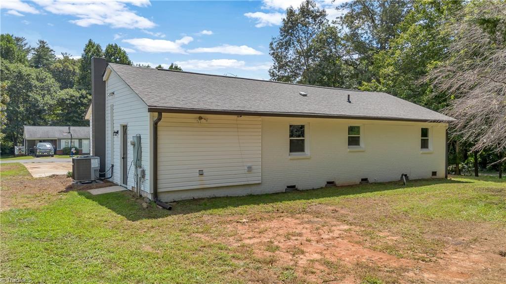 284 Rollingwood Drive