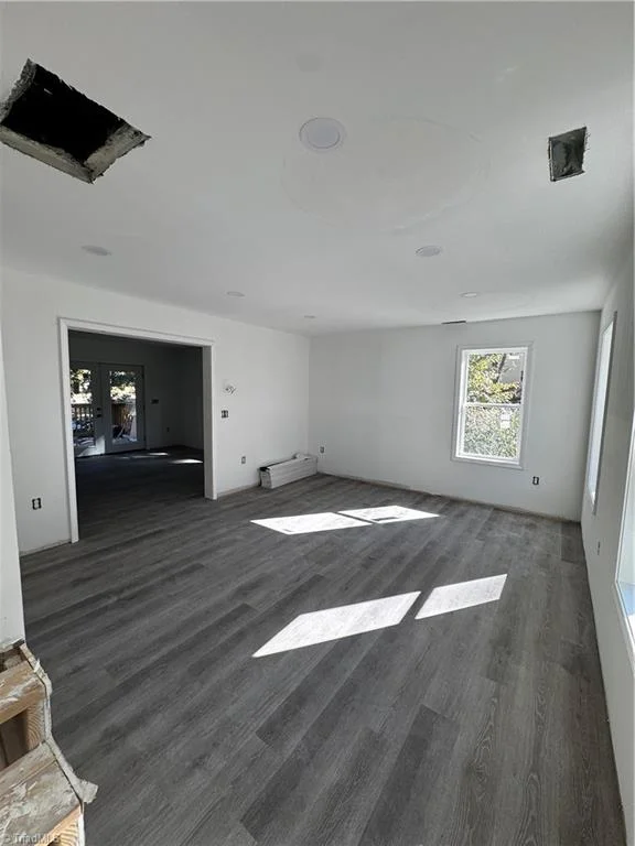 1438 Madison Street, photo 4 of 23